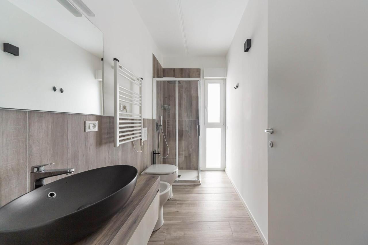 Comfy Apt With Private Parking & Balcony ミラノ エクステリア 写真