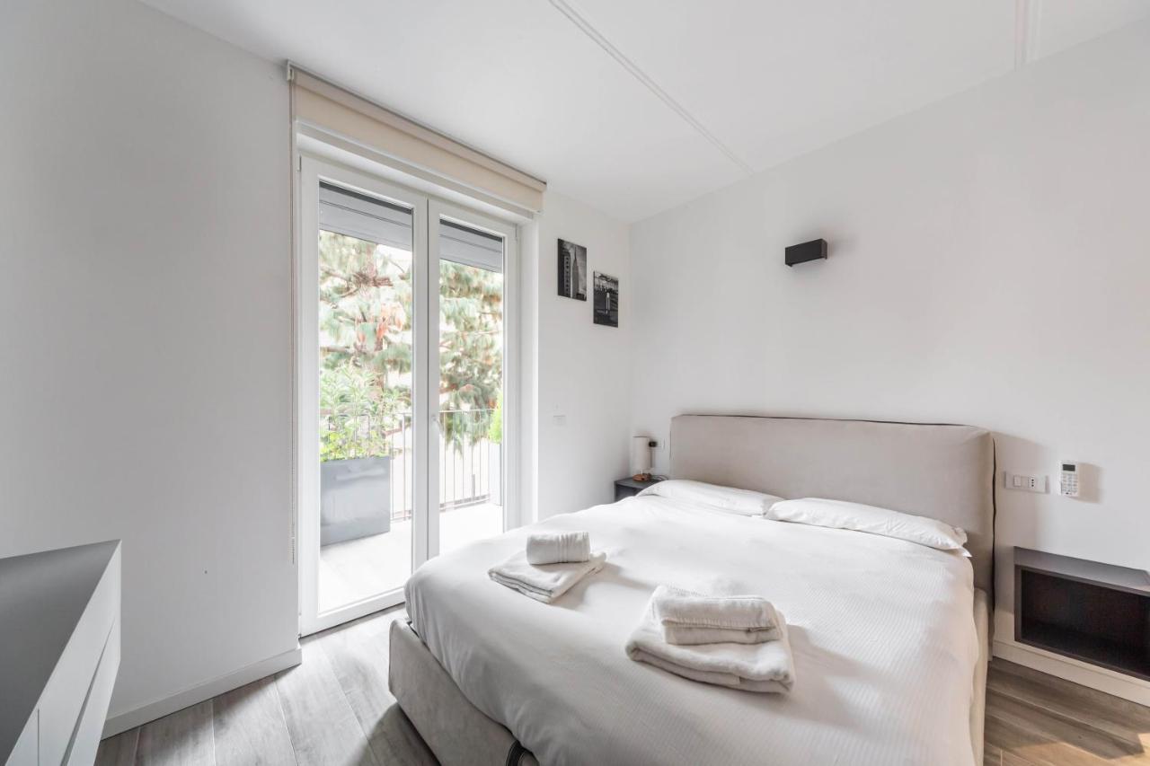 Comfy Apt With Private Parking & Balcony ミラノ エクステリア 写真
